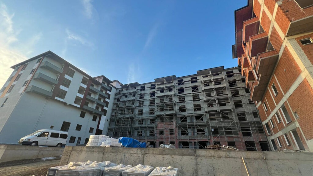 Ömer Çatın Sitesi