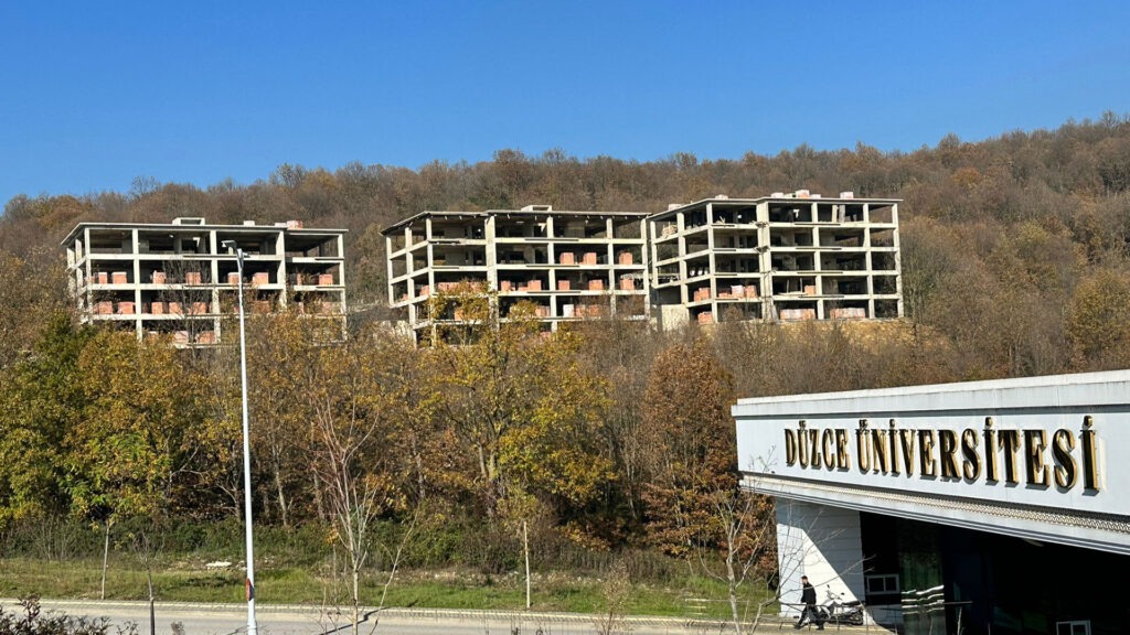 Zirve Fakülte Sitesi